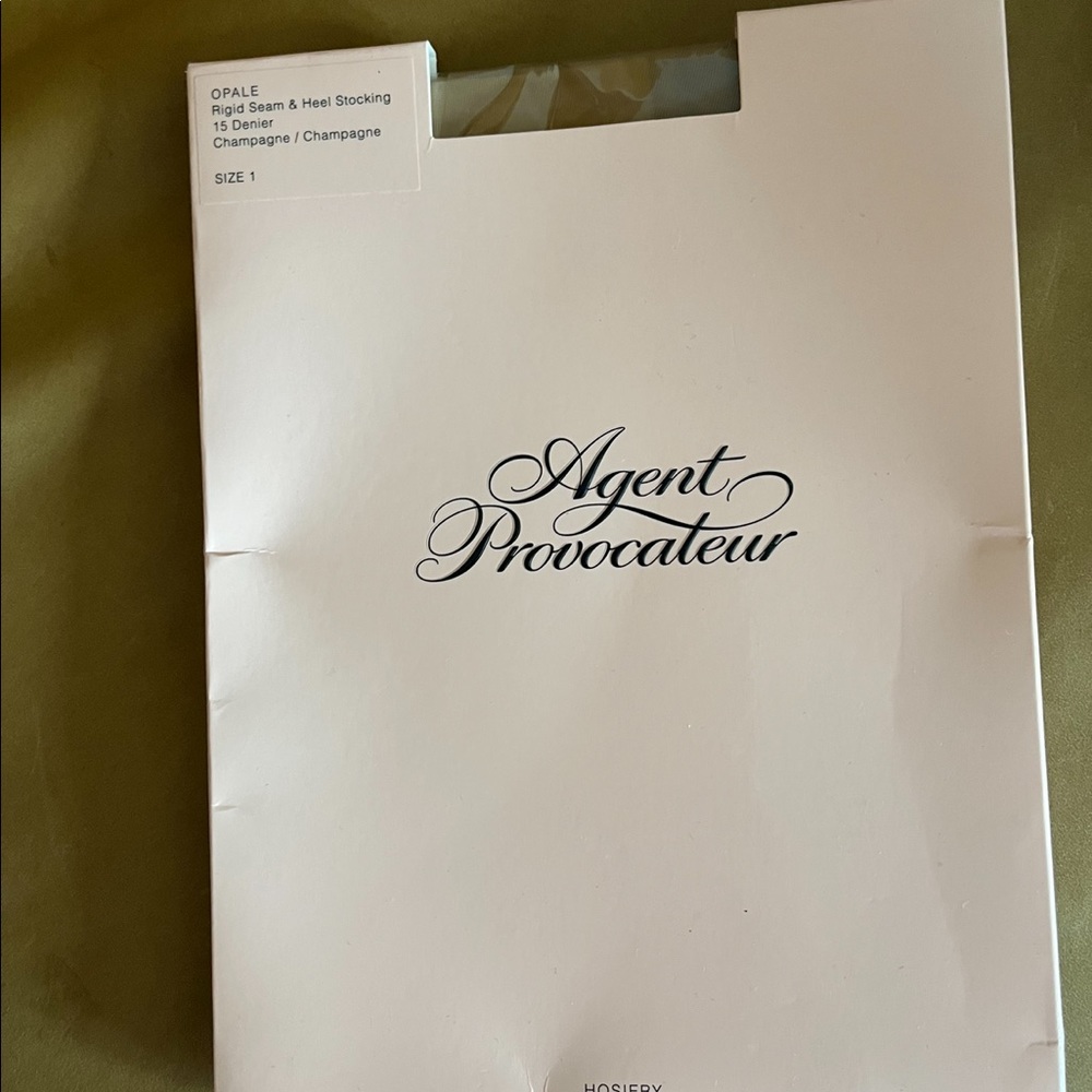 NWT Agent provocateur opale stockings 1